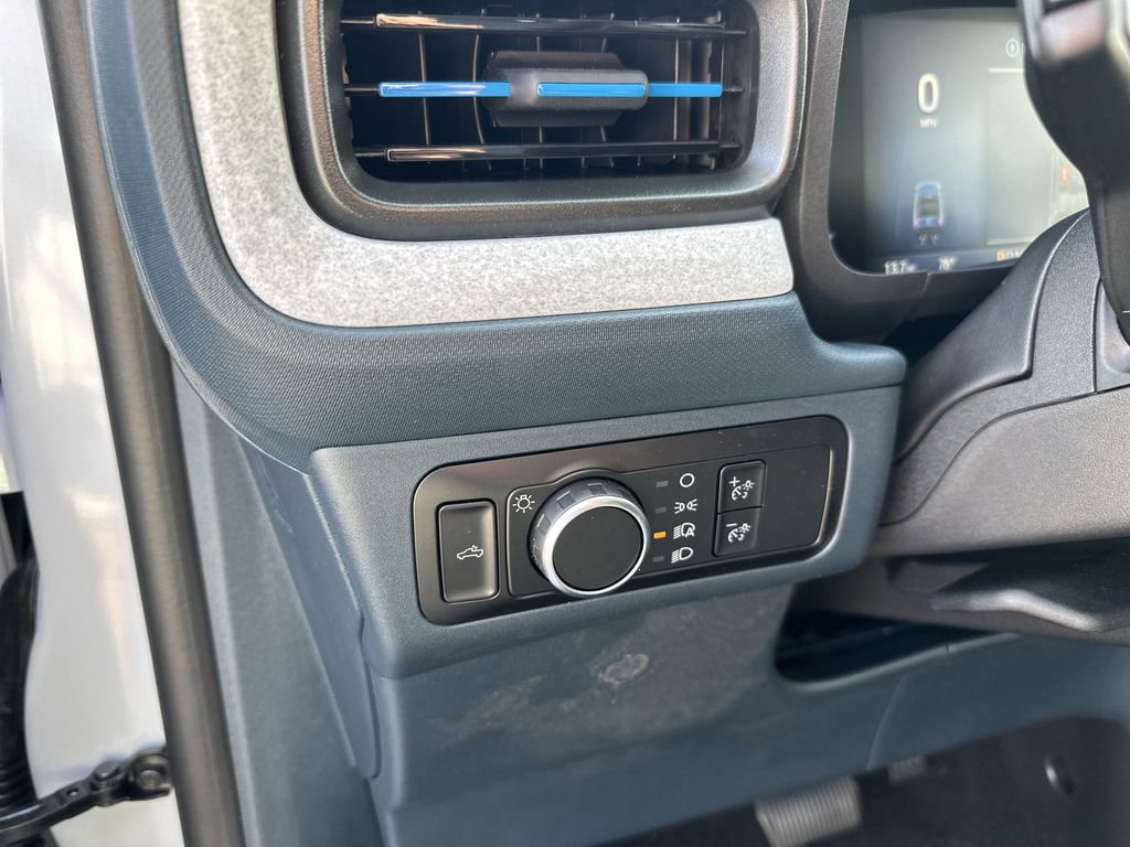 New 2025 Ford Maverick XLT w/ XLT Luxury Package image 17