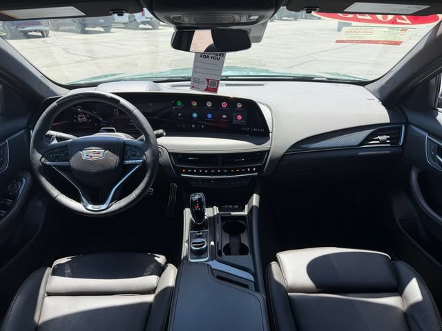 Used 2025 Cadillac CT5 V RWD image 17