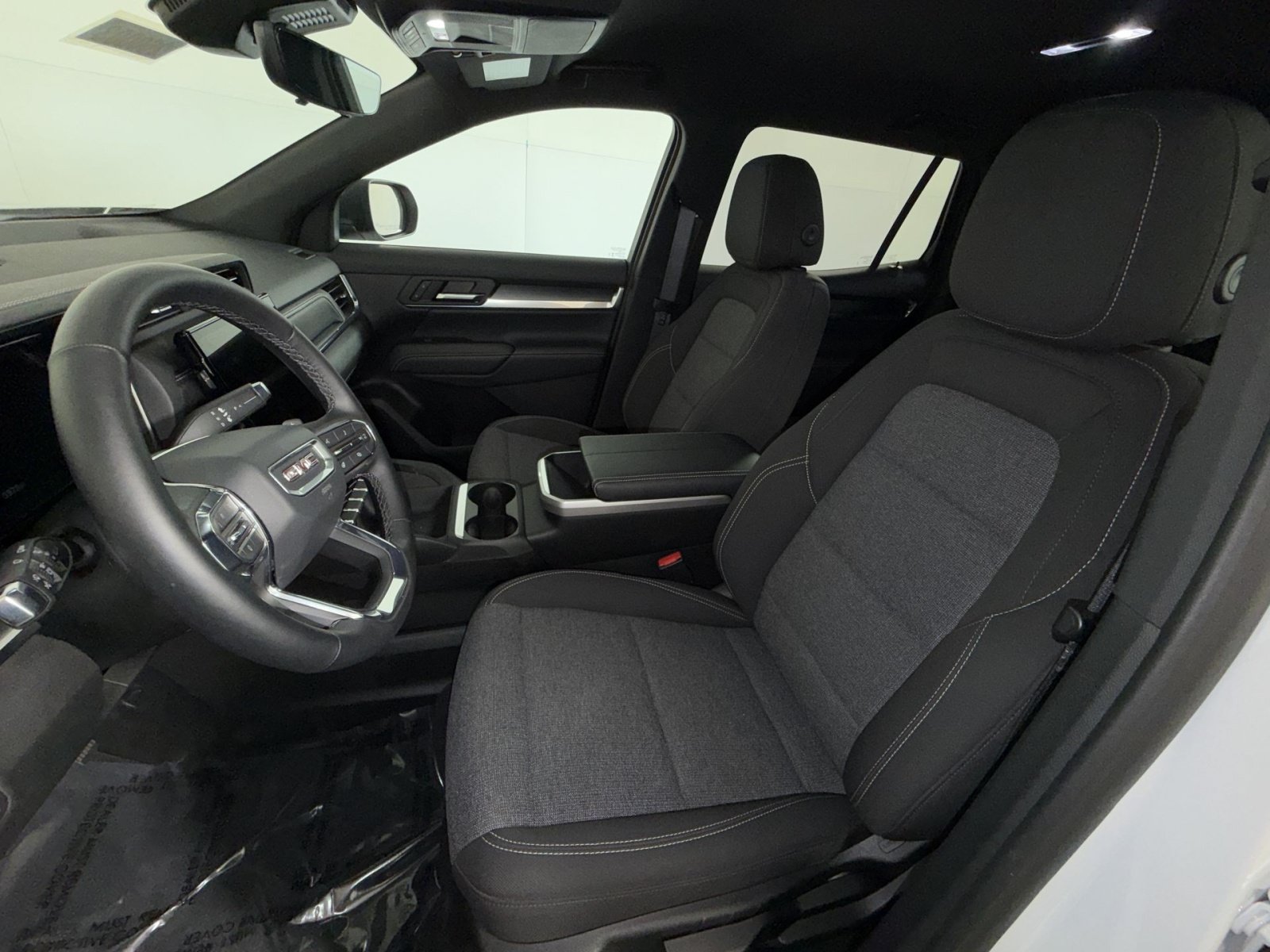 New 2026 GMC Terrain Elevation w/ Technology Package II FWD image 13