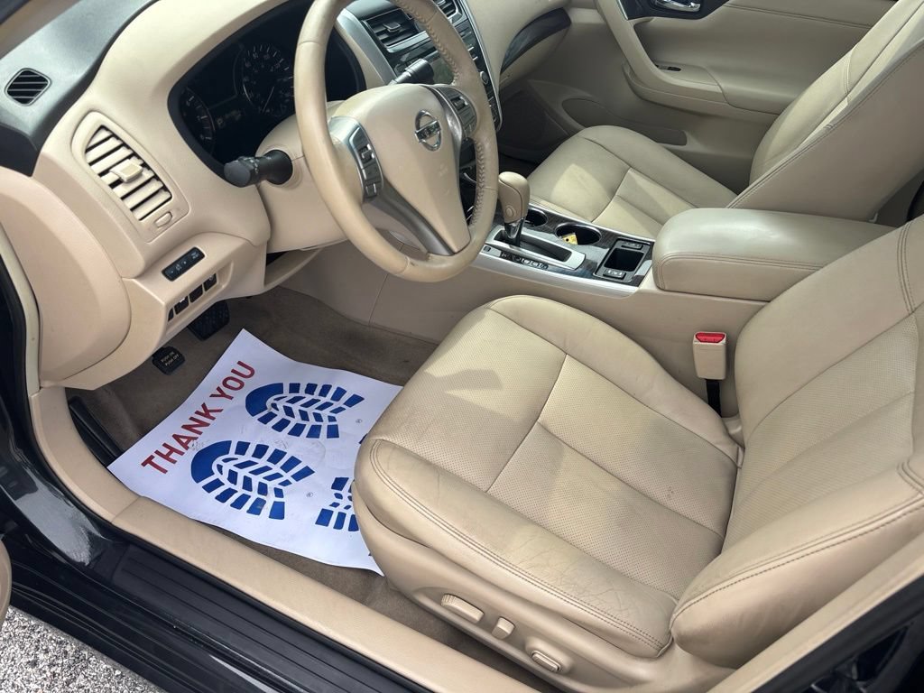 Used 2013 Nissan Altima 2.5 SL w/ 2.5 Moonroof Pkg FWD image 10