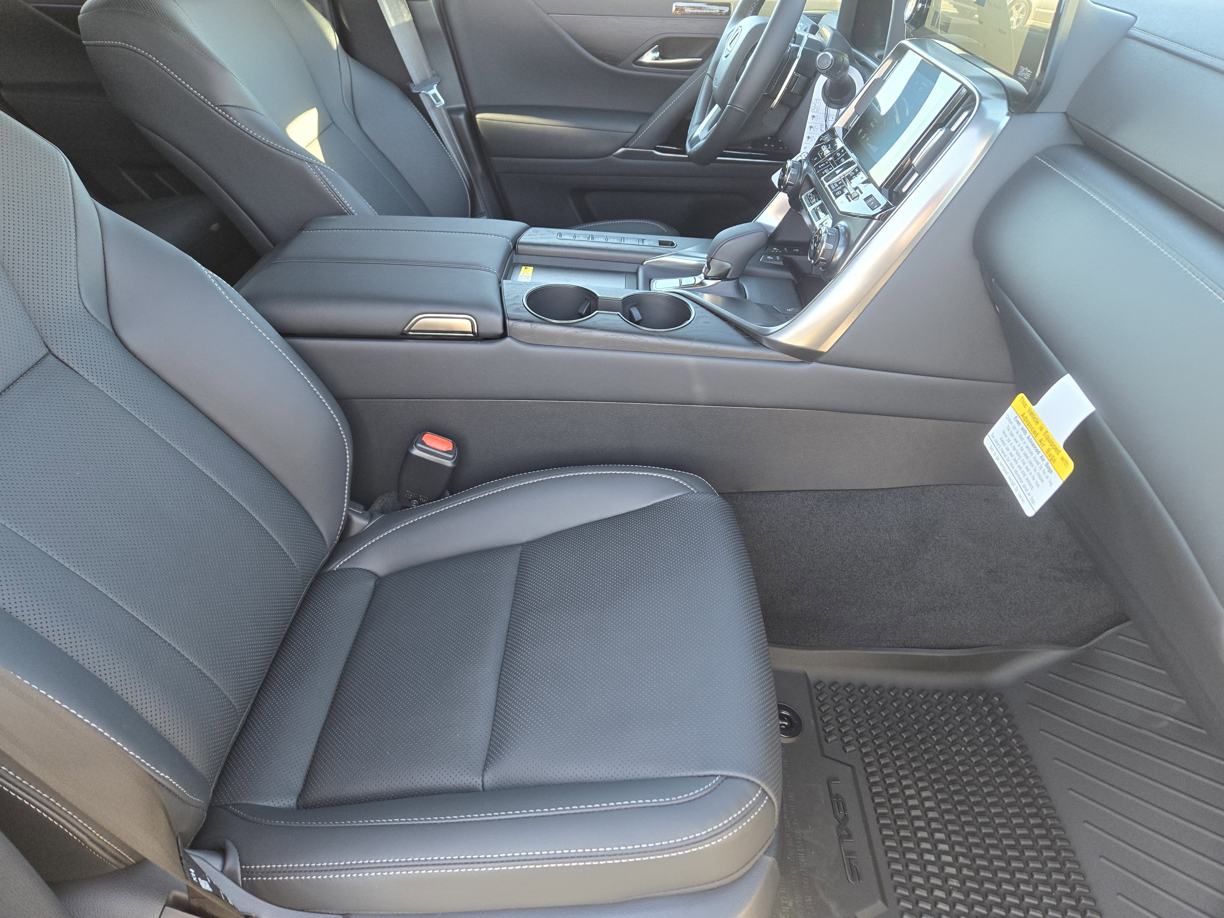 New 2026 Lexus LX 700h Luxury w/ Appearance Package image 10