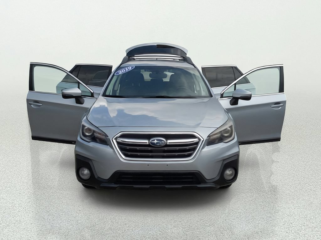 Used 2019 Subaru Outback 2.5i Limited AWD/4WD image 10