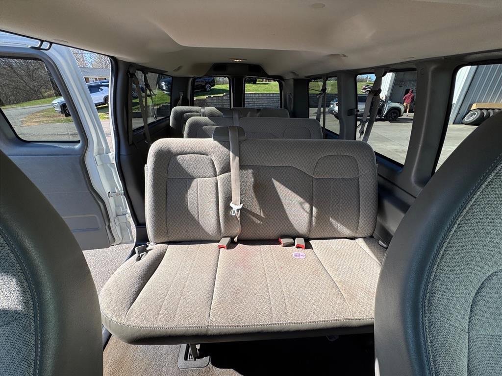 Used 2014 Chevrolet Express 2500 LS image 12