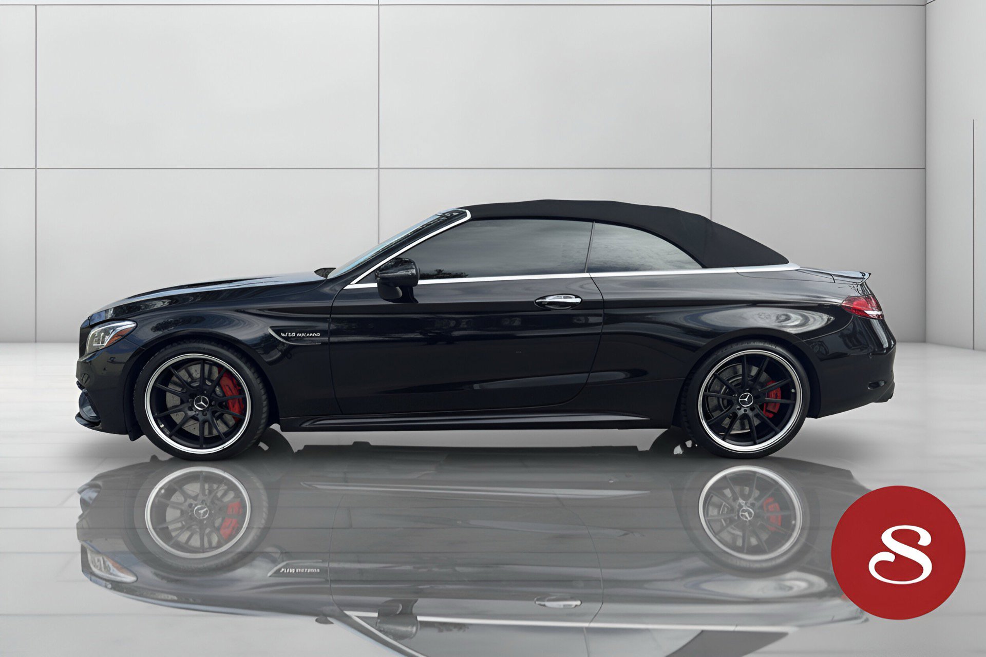 Used 2018 Mercedes-Benz C 63 AMG S w/ Multimedia Package image 4