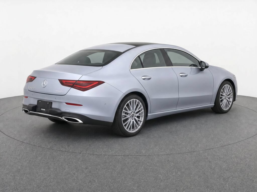 Used 2025 Mercedes-Benz CLA 250 4MATIC image 39