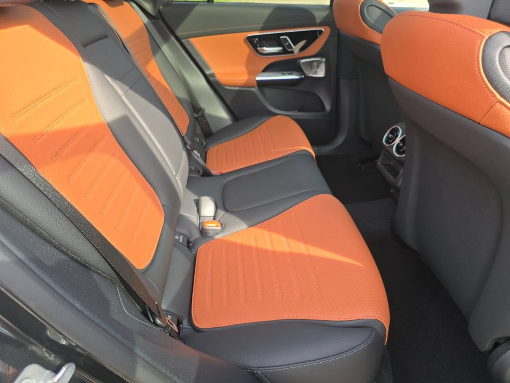 New 2027 Mercedes-Benz GLC 300 4MATIC image 21