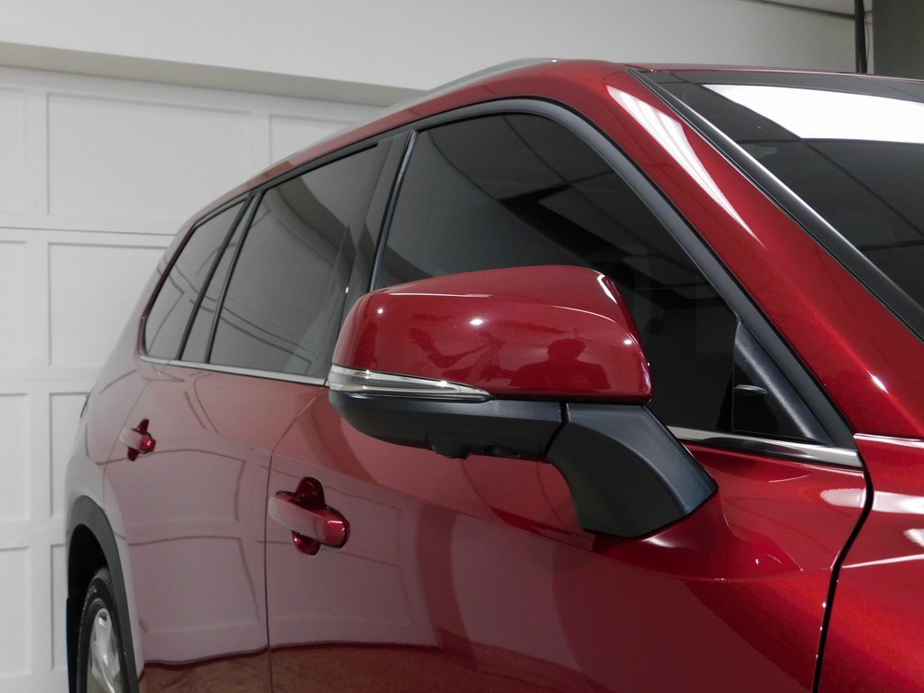 Used 2024 Toyota Grand Highlander Limited image 9