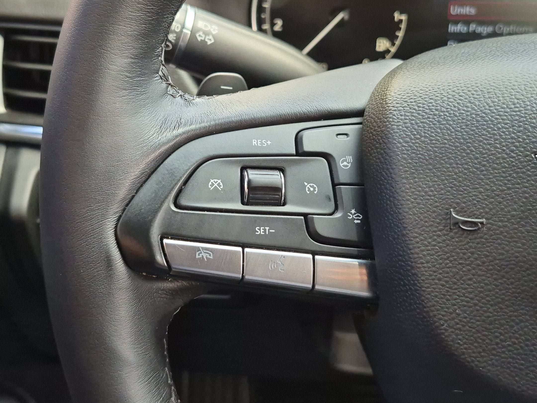 Used 2024 Cadillac CT4 Luxury w/ Cold Weather Package RWD image 16