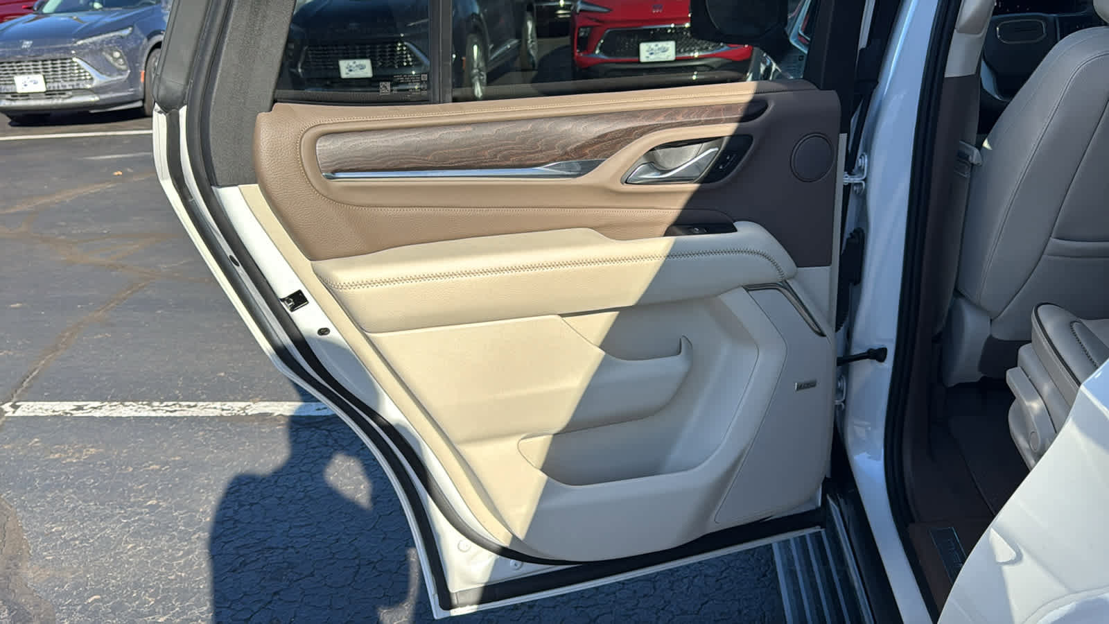 Certified 2023 GMC Yukon Denali w/ Denali Reserve Package image 25