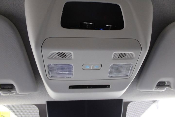 Used 2023 Ford Transit 350 XLT image 35