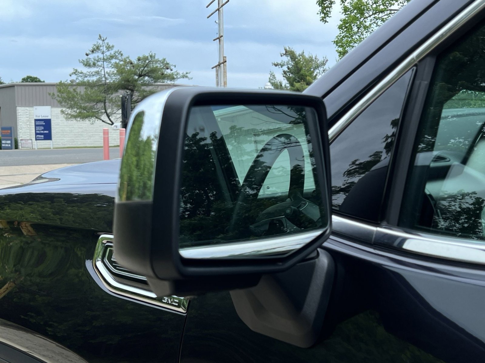 Used 2022 GMC Sierra 1500 Denali AWD/4WD image 23