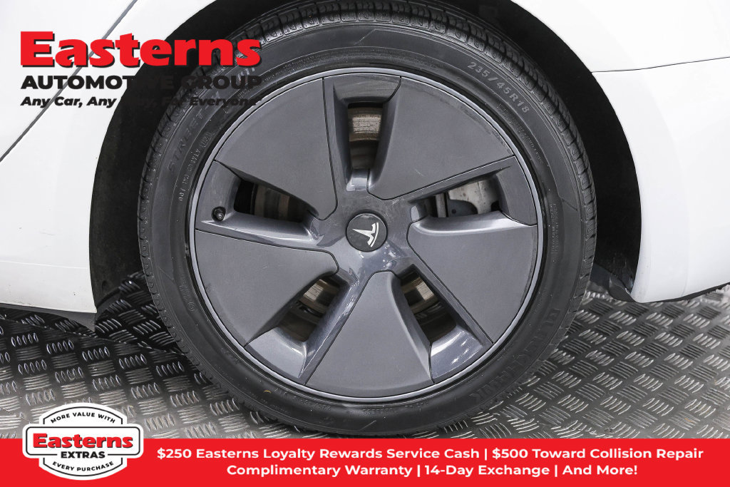 Used 2023 Tesla Model 3 Standard Range RWD image 27