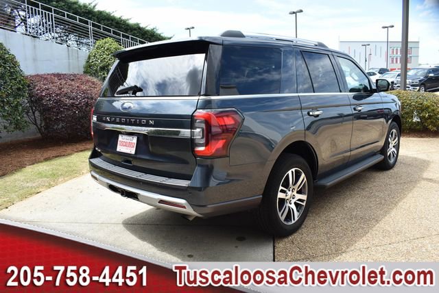 Used 2024 Ford Expedition Limited image 13