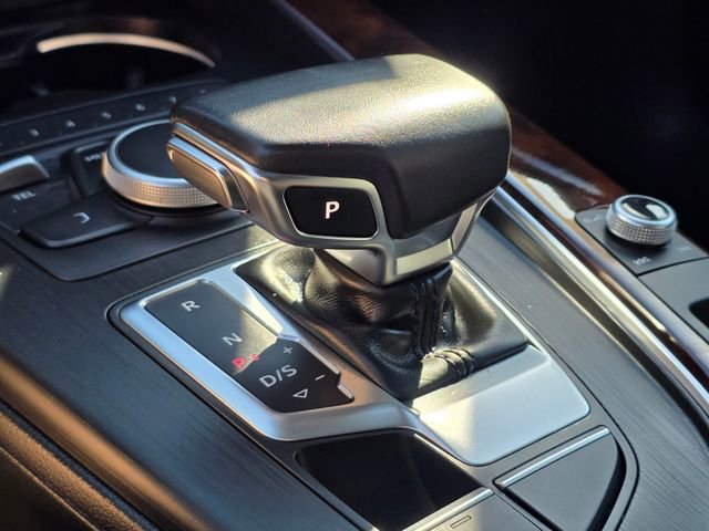 Used 2018 Audi A4 2.0T Ultra Premium Plus w/ Premium Plus Package FWD image 35