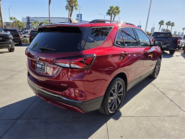 Used 2022 Chevrolet Equinox RS w/ RS Leather Package image 6