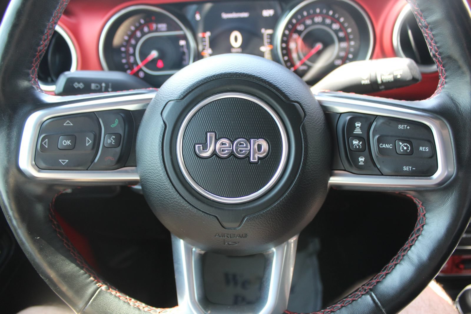 Used 2020 Jeep Gladiator Rubicon AWD/4WD image 33