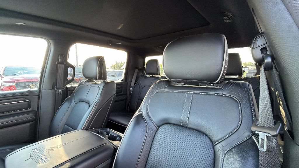 Used 2023 RAM 1500 Limited w/ Body Color Bumper Group AWD/4WD image 16