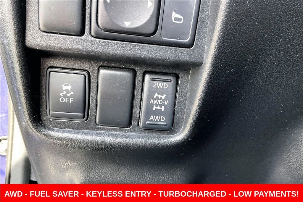 Used 2015 Nissan Juke S image 14