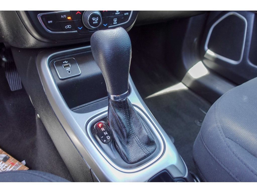 Used 2019 Jeep Compass Sport FWD image 21