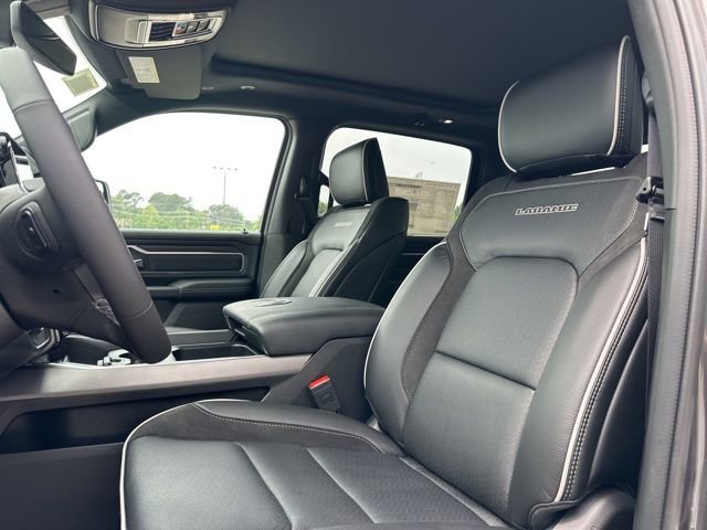 New 2026 RAM 1500 Laramie AWD/4WD image 10