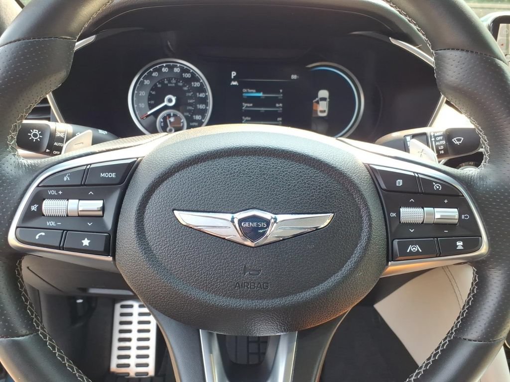 Used 2022 Genesis G70 3.3T w/ Sport Prestige Package AWD/4WD image 5
