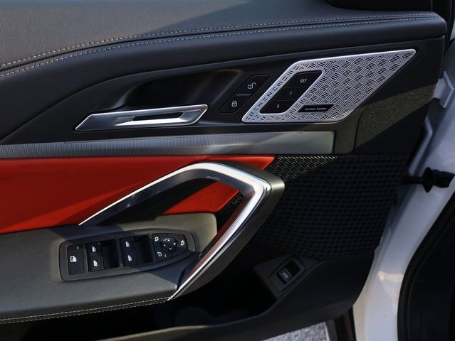 Used 2024 BMW X1 xDrive28i w/ Premium Package image 23