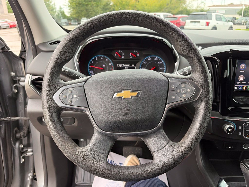 Used 2020 Chevrolet Traverse LS FWD image 19