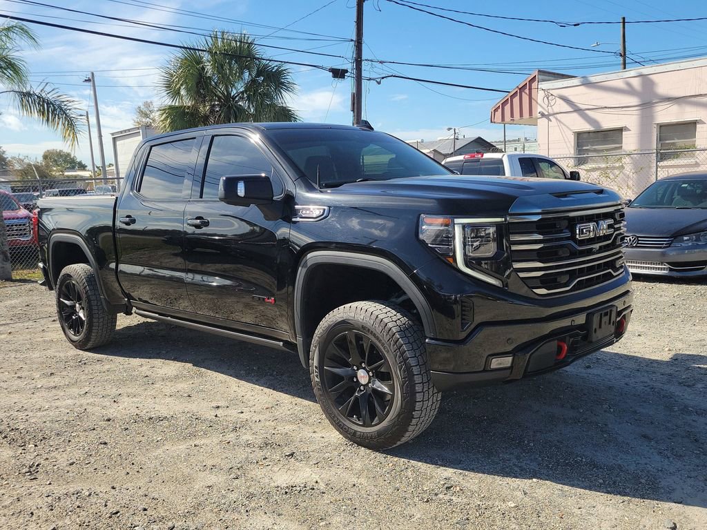 Used 2022 GMC Sierra 1500 AT4 w/ AT4 Premium Package image 2