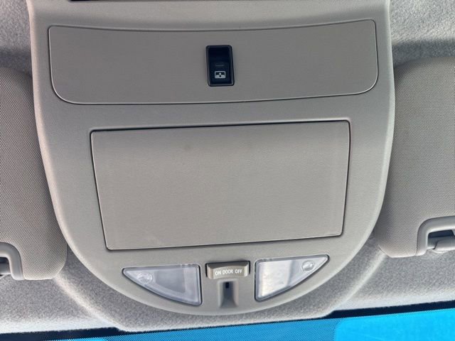 Used 2014 Nissan Titan S image 23