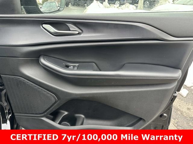 Certified 2023 Jeep Grand Cherokee L Laredo image 8