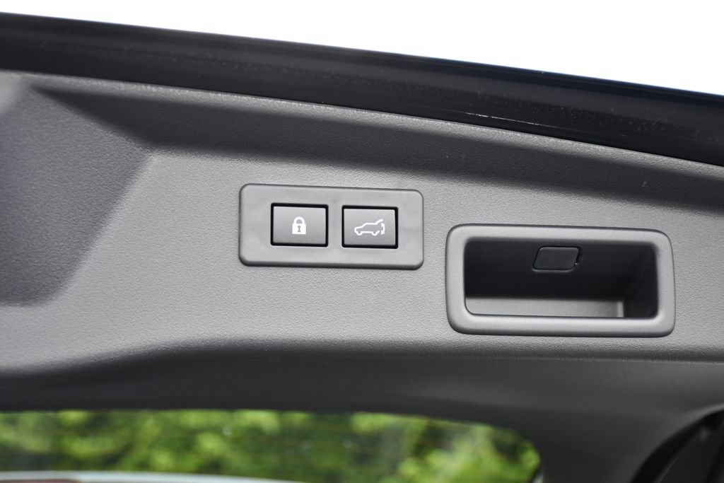 New 2026 Subaru Outback Touring AWD/4WD image 30
