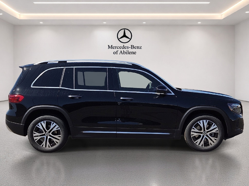 Used 2025 Mercedes-Benz GLB 250 image 9