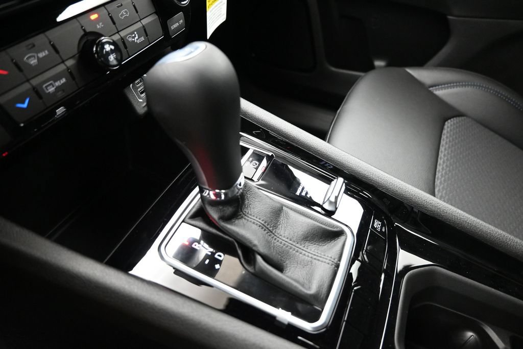 New 2026 Jeep Compass Latitude AWD/4WD image 12