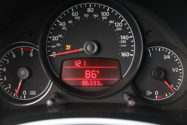 Used 2012 Volkswagen Beetle 2.5 FWD image 44