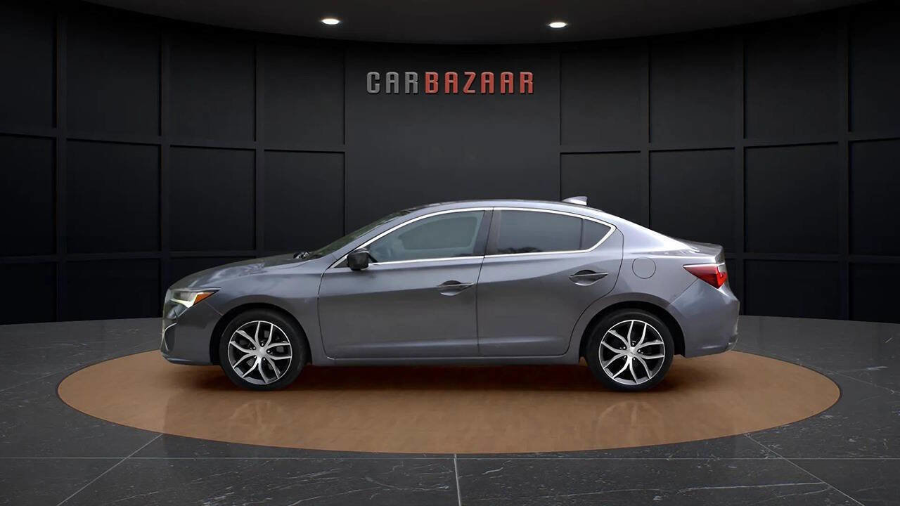 Used 2019 Acura ILX image 4