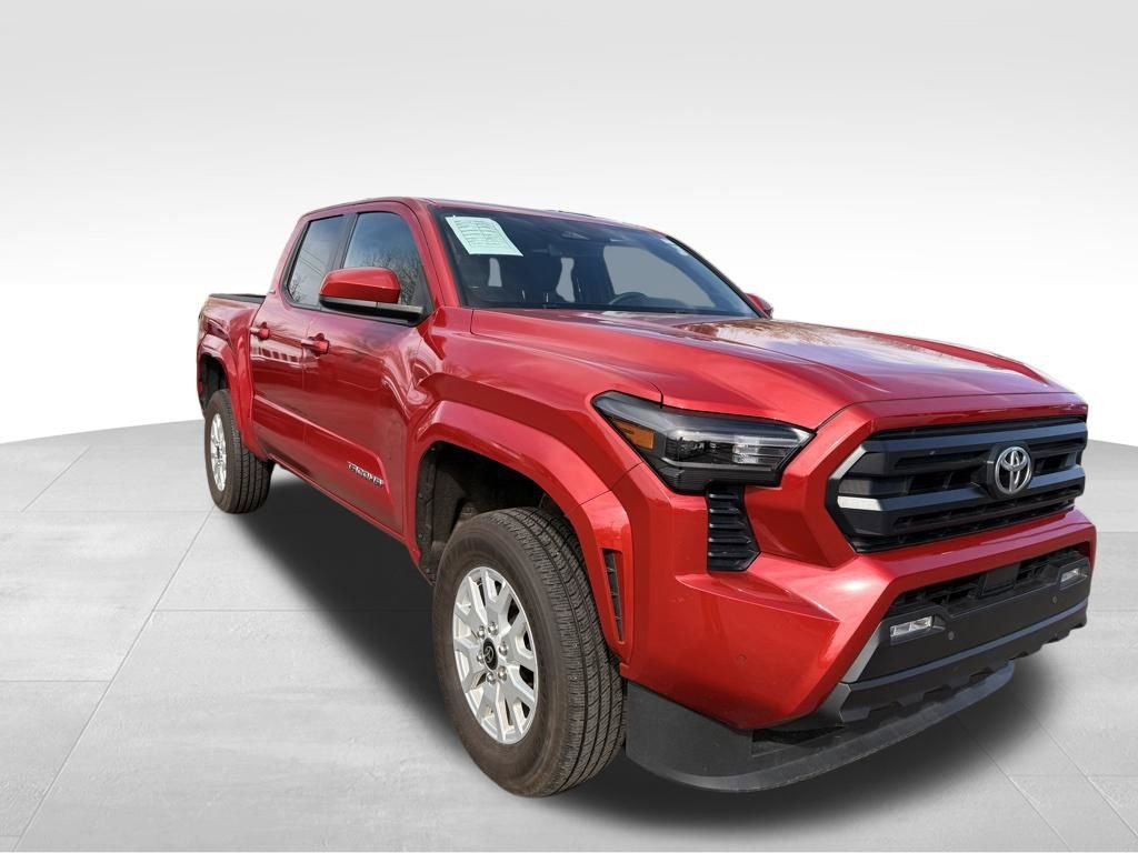 Used 2024 Toyota Tacoma SR5 image 2