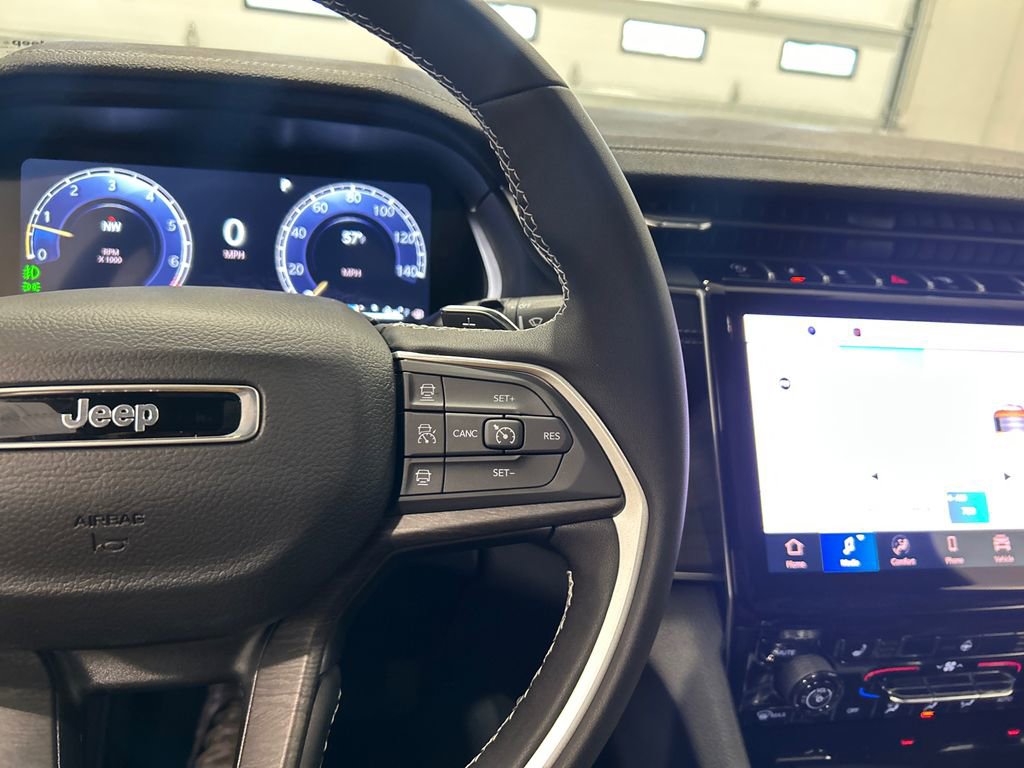 New 2025 Jeep Grand Cherokee Limited image 20