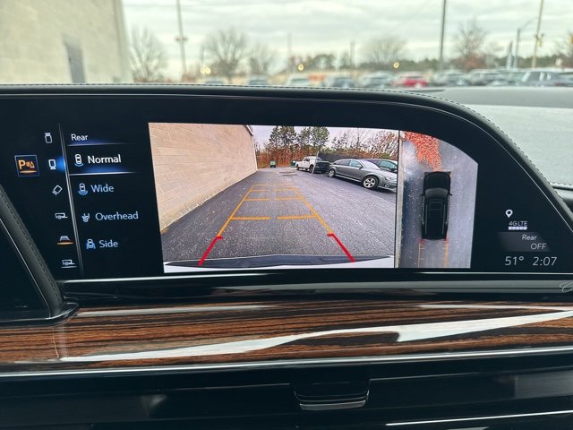 Used 2021 Cadillac Escalade ESV Premium Luxury w/ Driver Assist Tech Package image 31