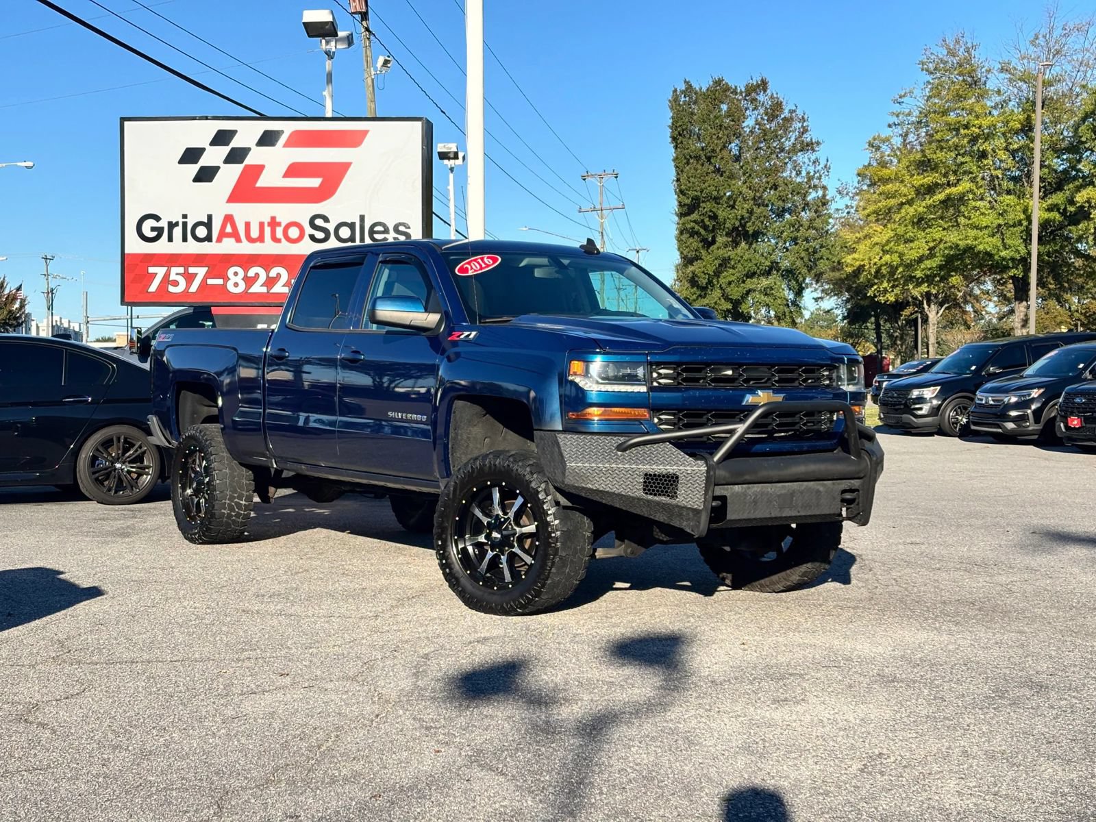 Used 2016 Chevrolet Silverado 1500 LT w/ Trailering Package AWD/4WD image 1