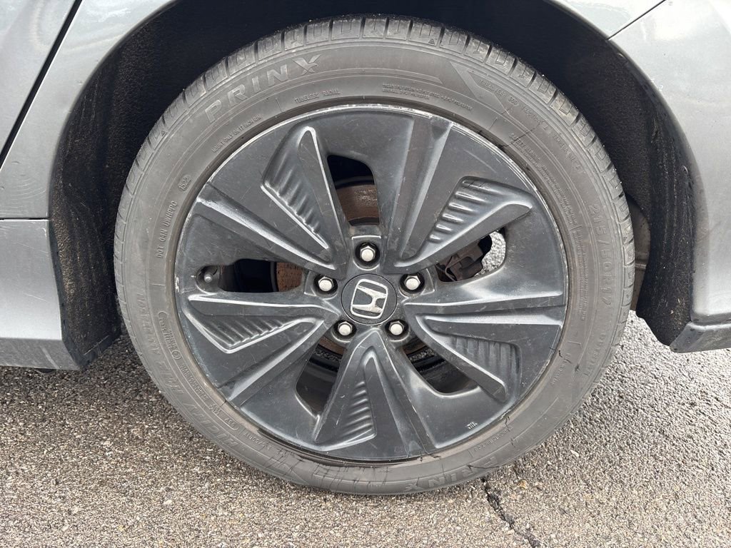 Used 2018 Honda Civic EX image 6