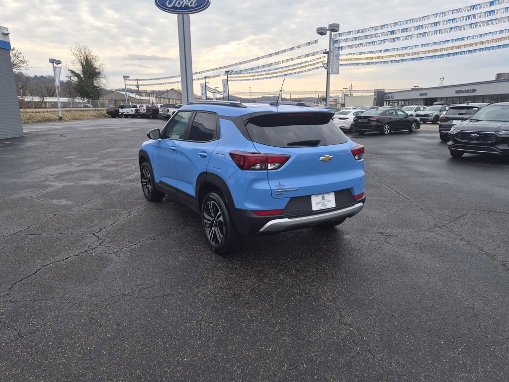 Used 2024 Chevrolet TrailBlazer LT w/ LT Cold Weather Package image 5