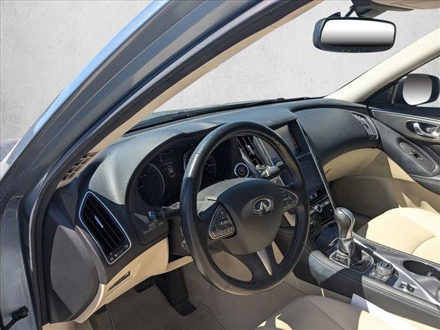 Used 2016 INFINITI Q50 3.0t Premium w/ Driver Assistance Package image 10