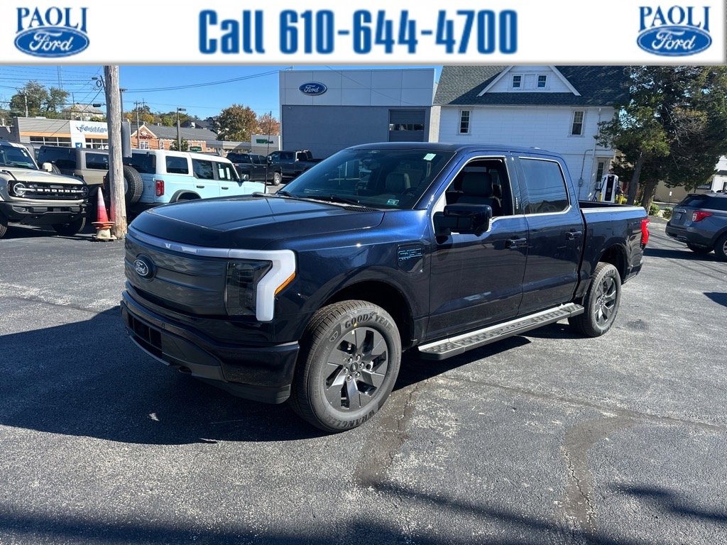 New 2025 Ford F150 Lightning Lariat