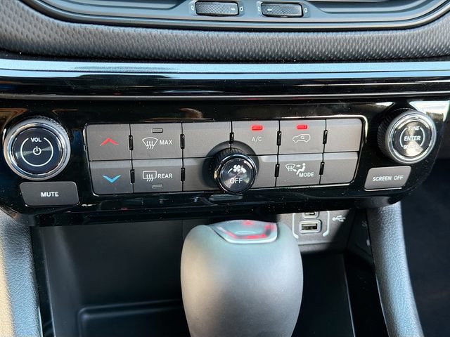 New 2026 Jeep Compass Latitude AWD/4WD image 15