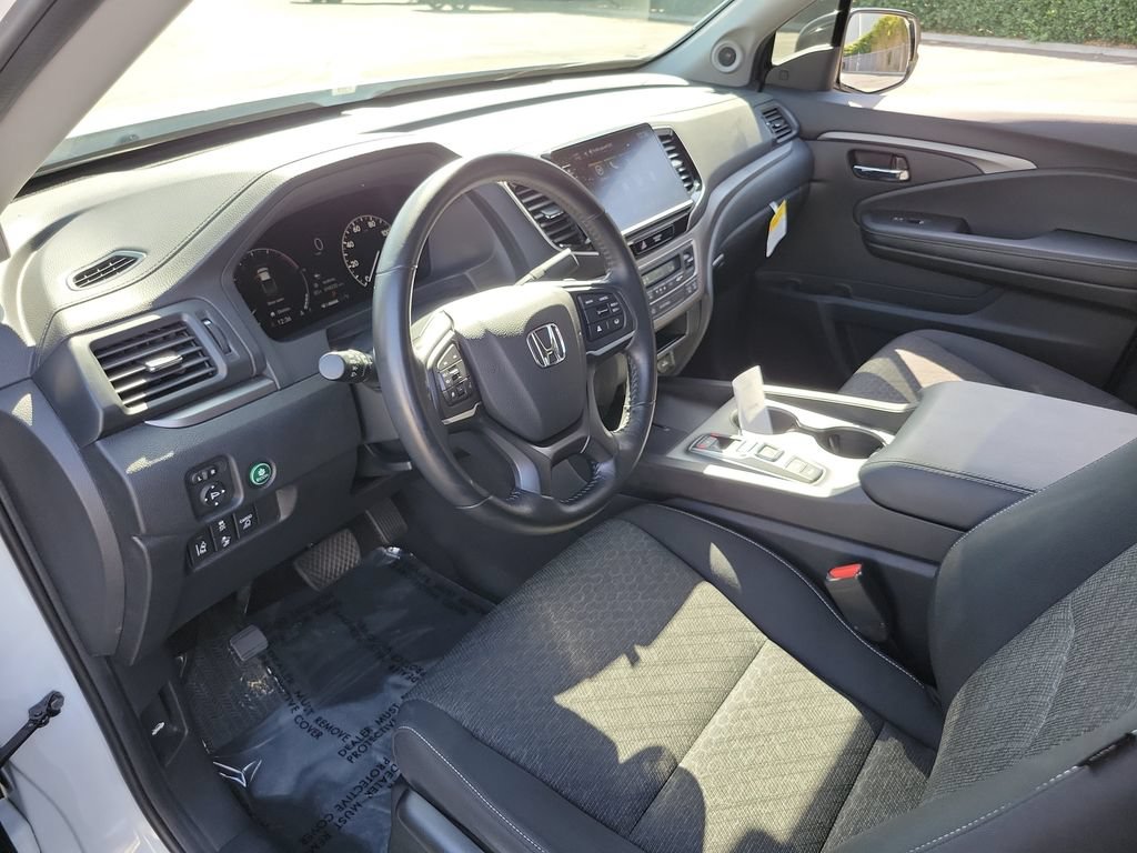Certified 2024 Honda Ridgeline Sport image 19