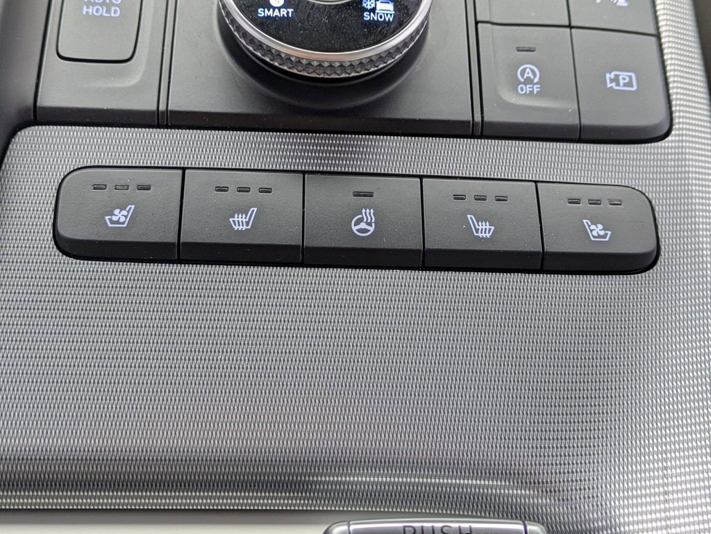 Used 2024 Hyundai Palisade Calligraphy image 24