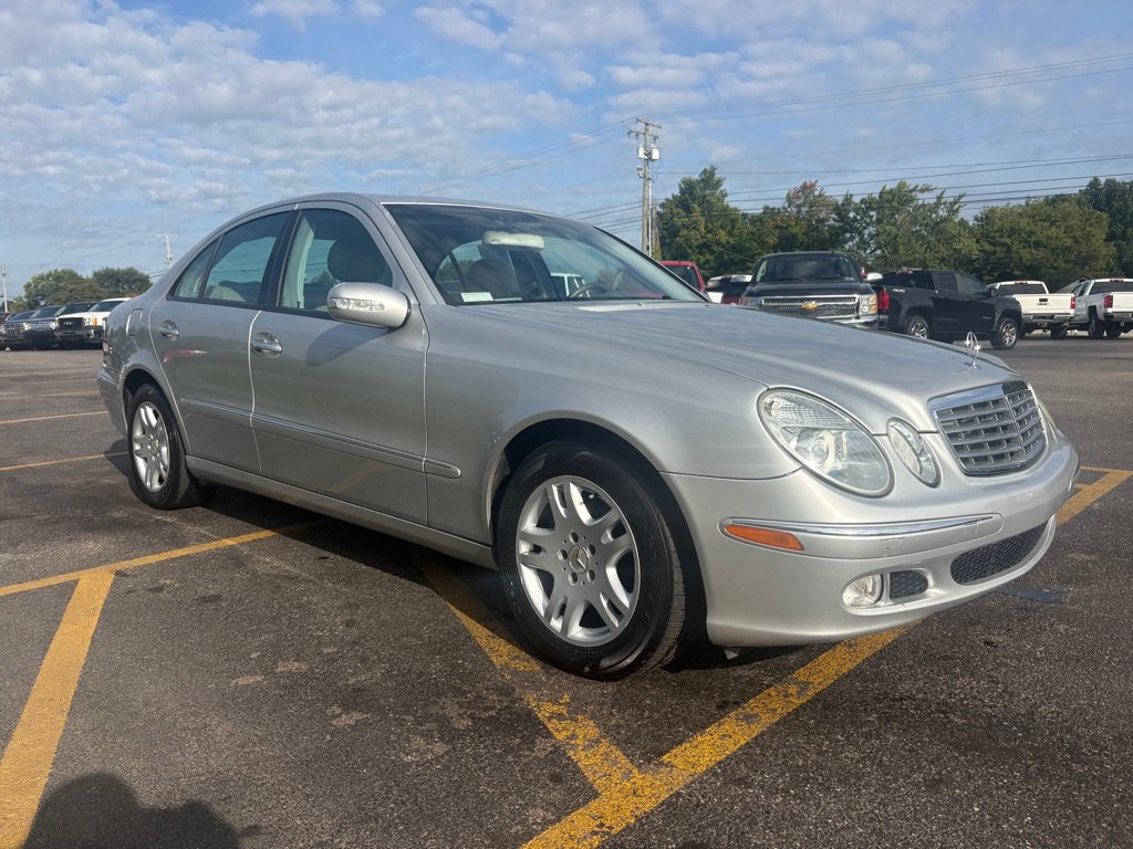 Used 2003 Mercedes-Benz E 320 Sedan image 4