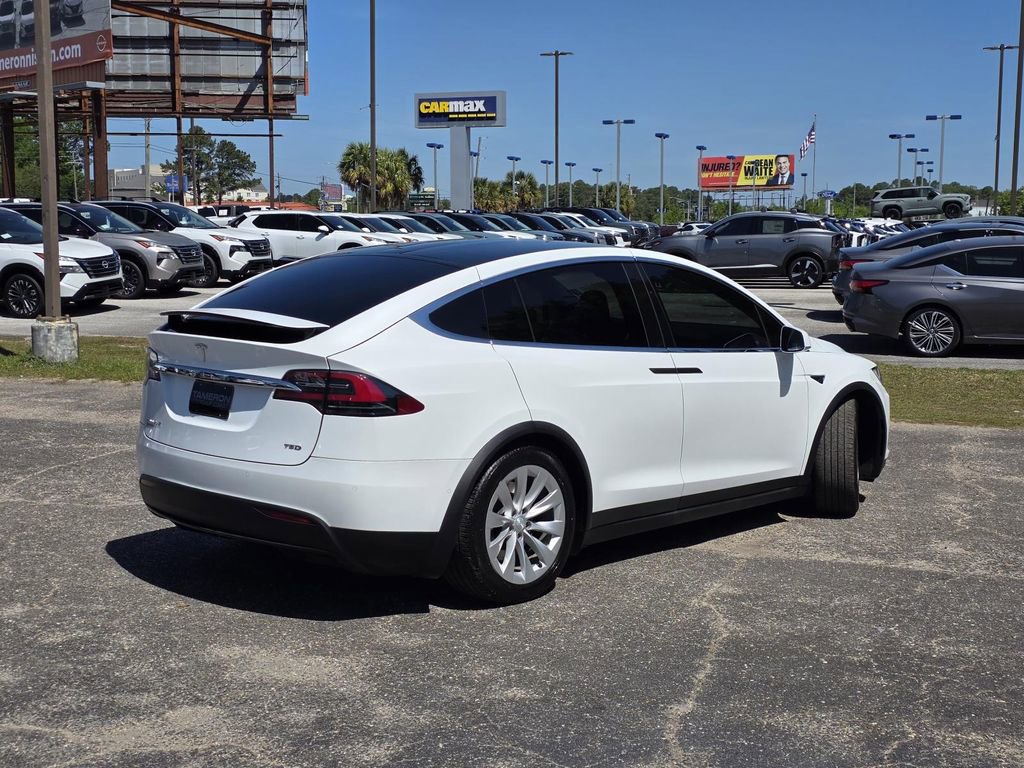 Used 2018 Tesla Model X 75D AWD/4WD image 6