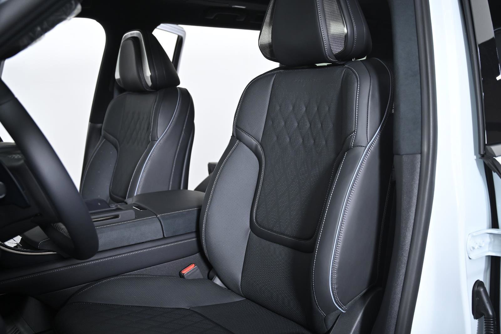 New 2026 INFINITI QX80 Autograph w/ Premium Cargo Package image 28