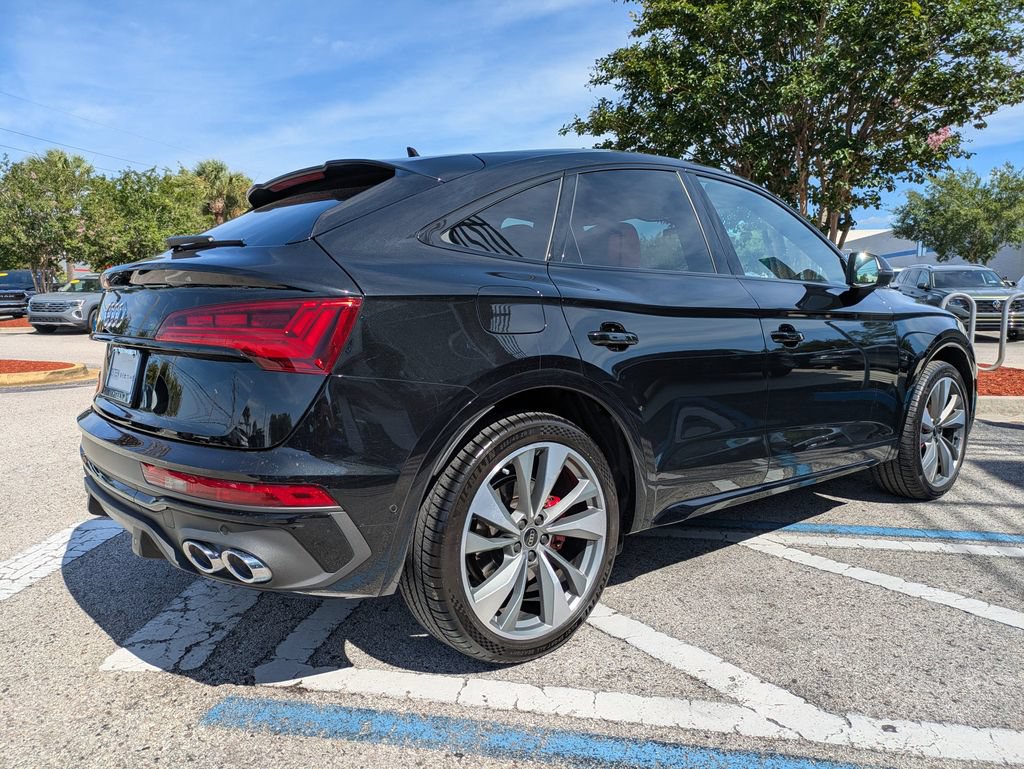 Used 2024 Audi SQ5 Prestige AWD/4WD image 6